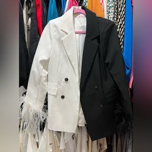 Half back & white DRESSED IN LALA